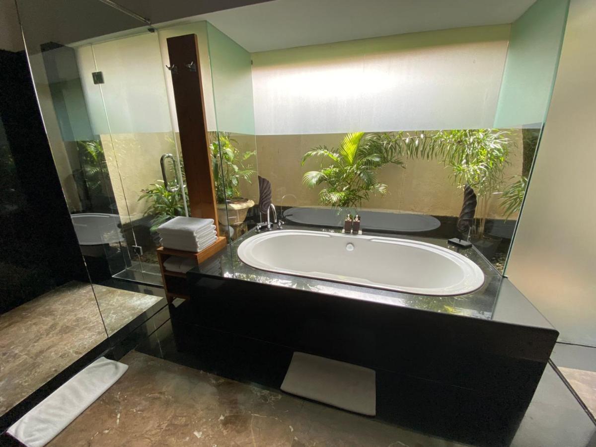 Bintang Bali Villa Kuta Lombok Exterior foto